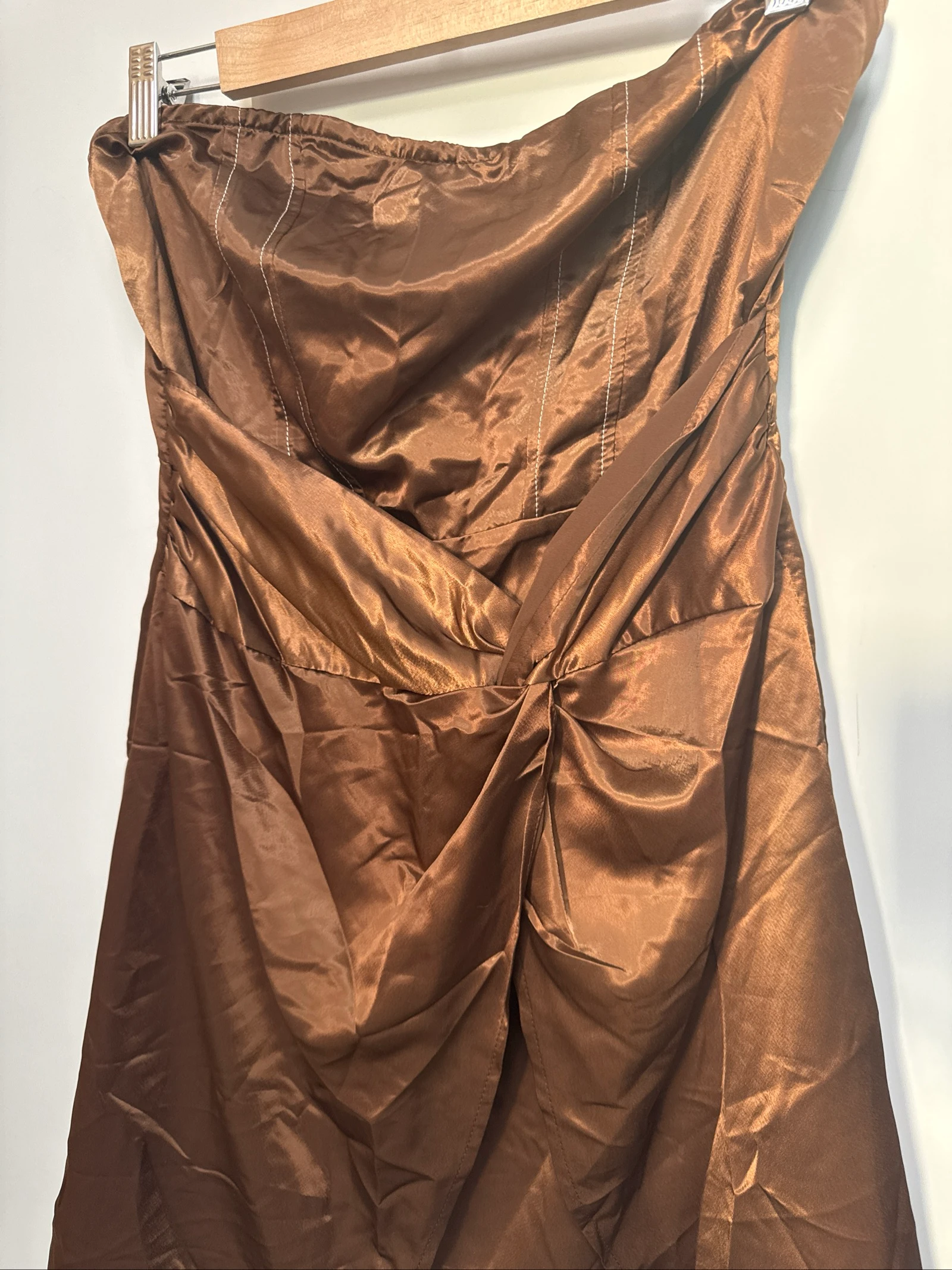 Vestido palavra de honra acetinado Cider marrom tamanho M novo com etiqueta – photo 2